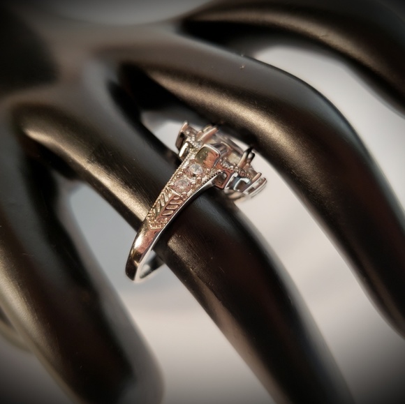 Beautiful Xavier Absolute Cubic Zirconia Ring - Picture 4 of 6